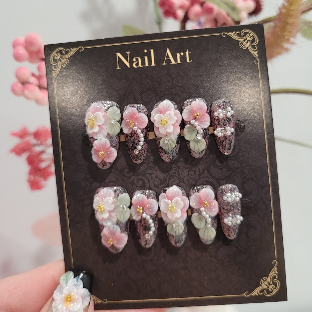GLAM- Black Lace Flower And Pearls Press On nails